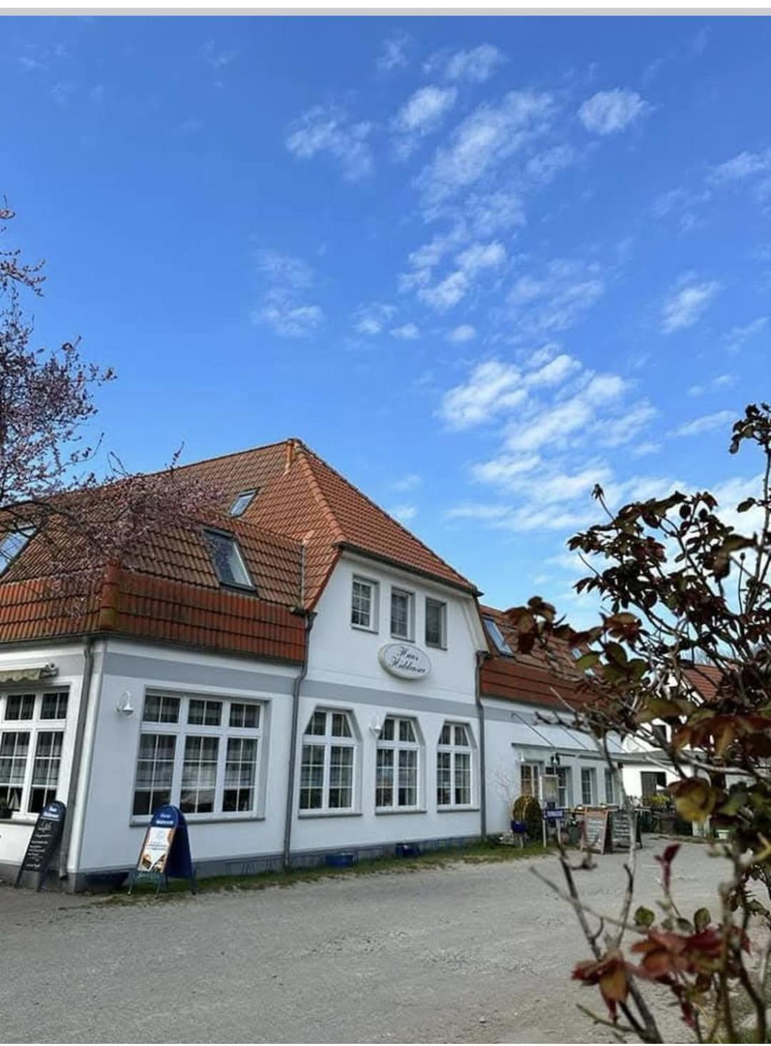Pension & Restaurant Haus Hiddensee Kloster Zewnętrze zdjęcie