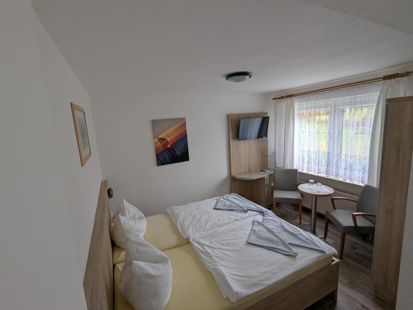 Pension & Restaurant Haus Hiddensee Kloster Zewnętrze zdjęcie