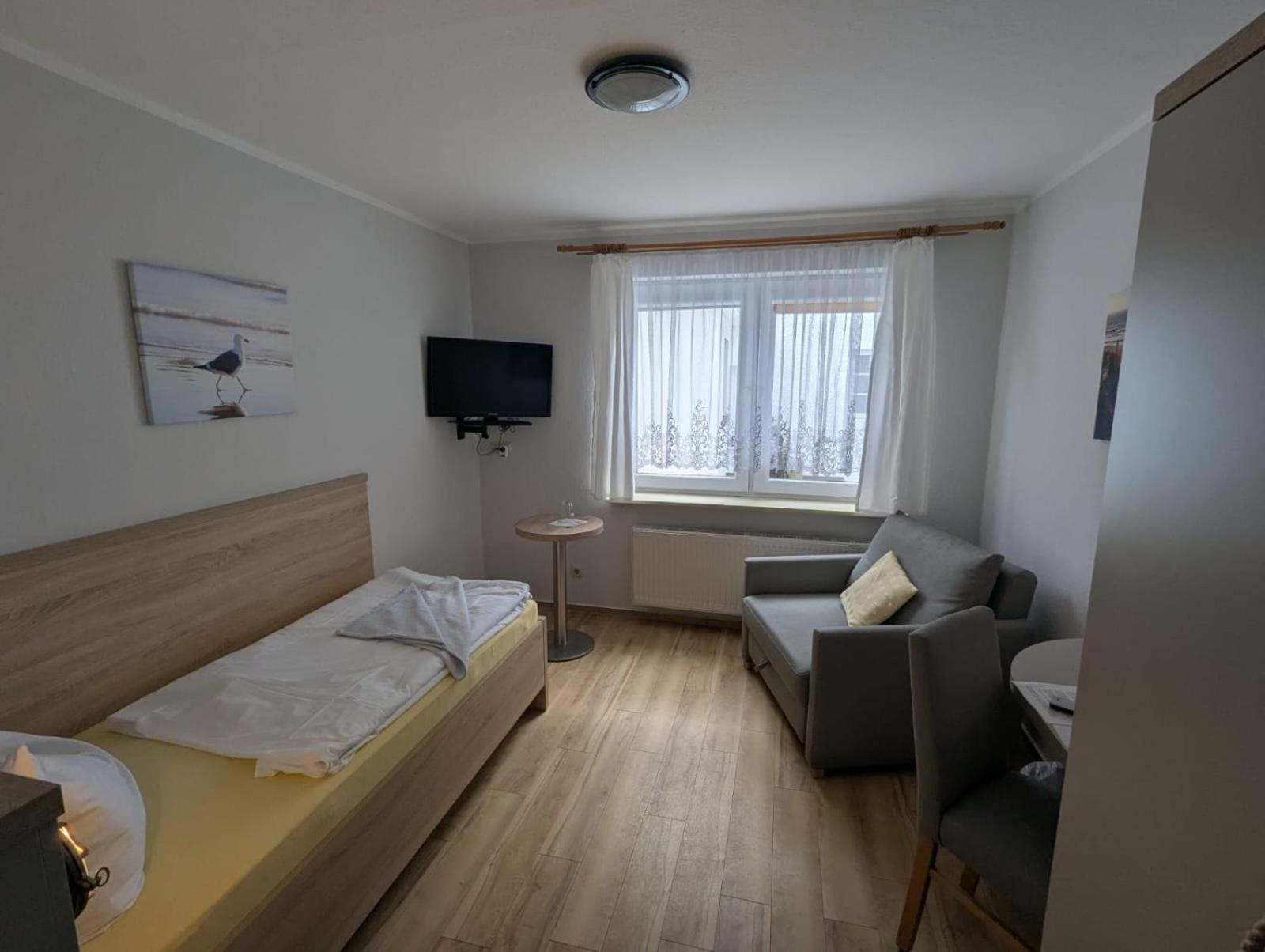 Pension & Restaurant Haus Hiddensee Kloster Zewnętrze zdjęcie