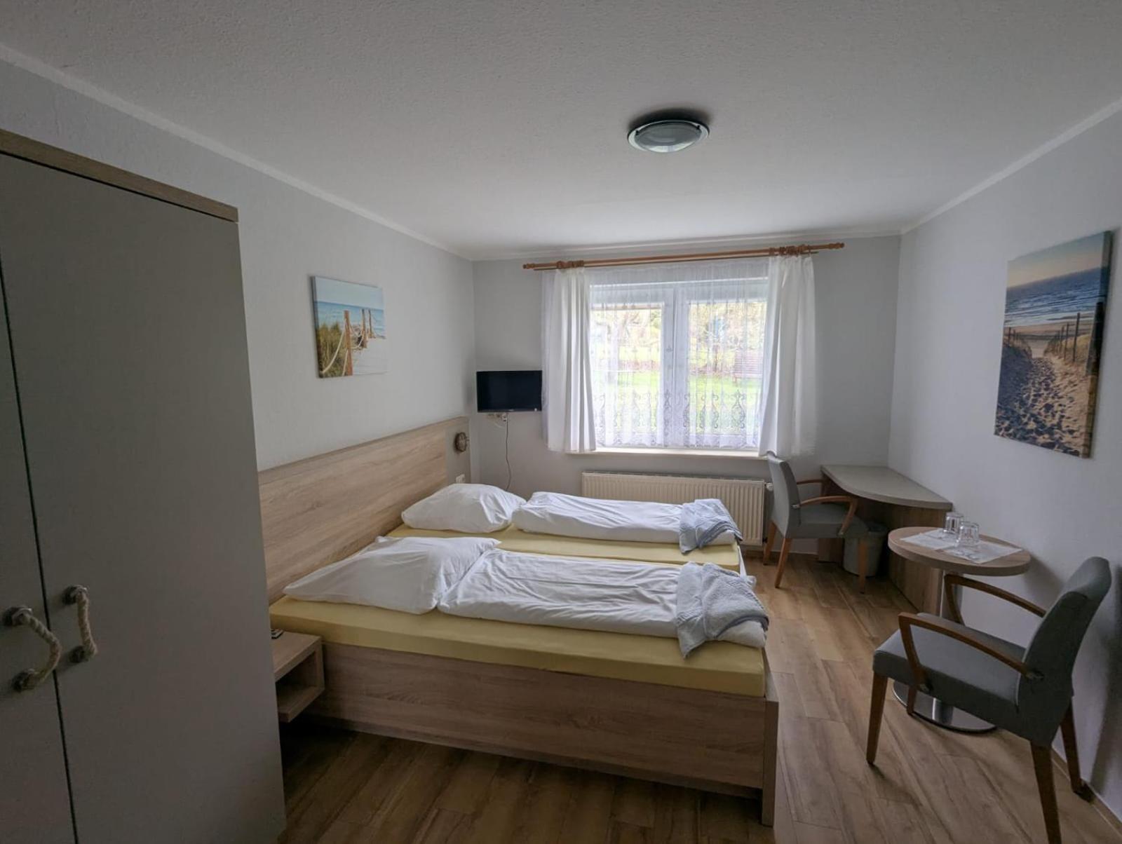 Pension & Restaurant Haus Hiddensee Kloster Zewnętrze zdjęcie