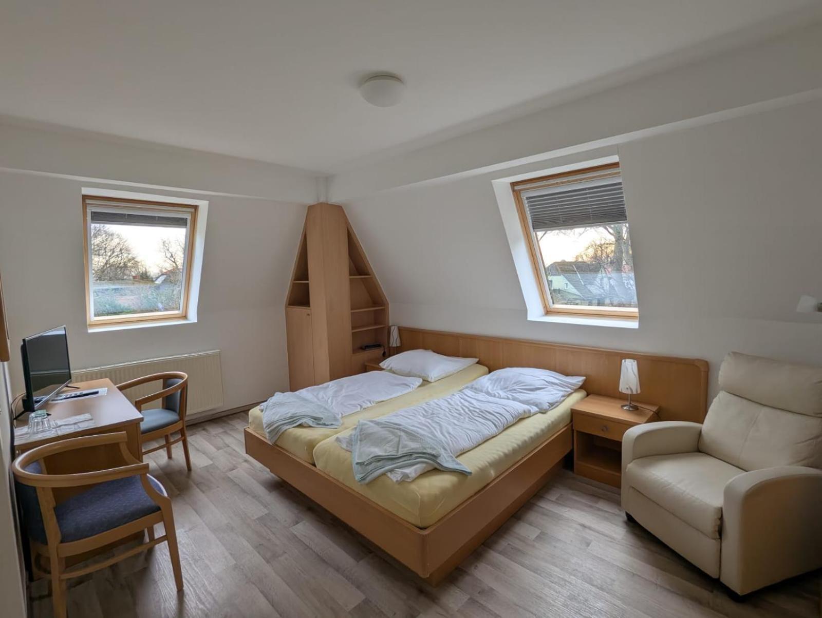 Pension & Restaurant Haus Hiddensee Kloster Zewnętrze zdjęcie